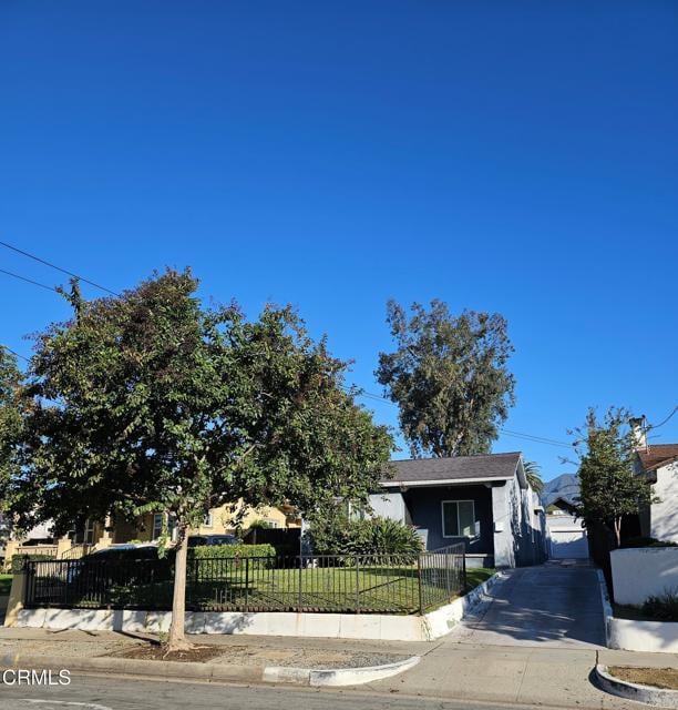 Photo - 501 MacDonald St