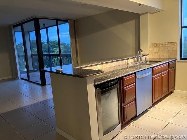 Photo - 950 Lavers Cir Unit F-511