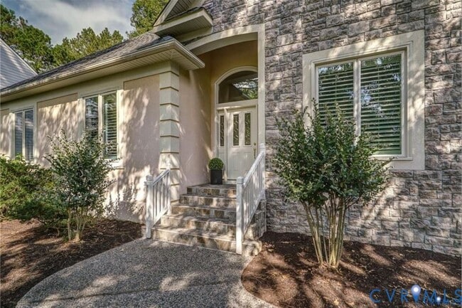 Photo - 4753 Royal Burgess Ct