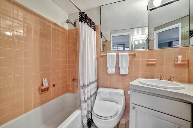 Photo - 2727 Yacht Club Blvd Unidad 2a