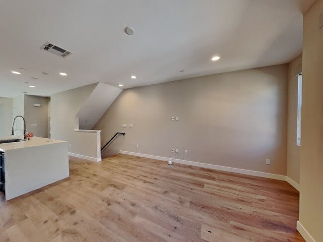 Photo - Prescott Townhouse 2/2.5 Available Now!