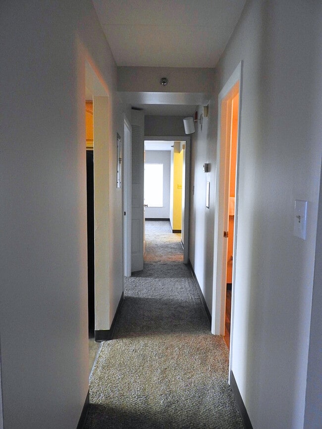 Photo - Bower Hill Apartments