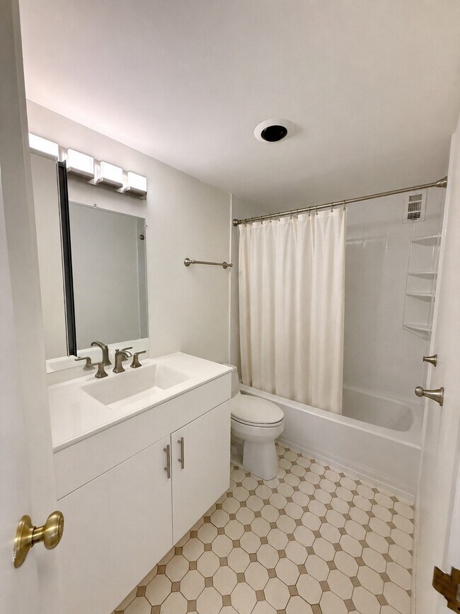 50 Longwood Ave Unit 519
