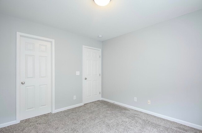 Photo - 1210 Waterlyn Dr
