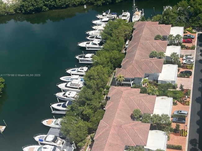 Building Photo - 3530 Mystic Pointe Dr Unit PH-07 Rental