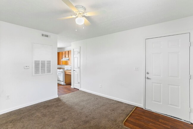 Madison Glen Apartments