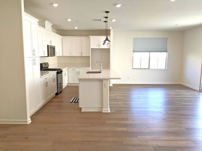 Photo - 495 N Glenwood Ave