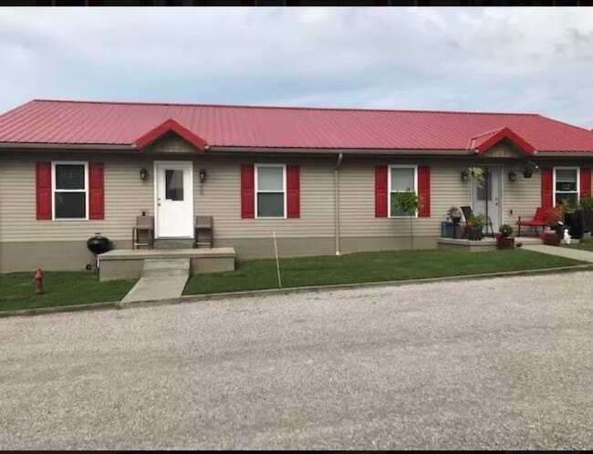 Building Photo - 1106 Red Roof Dr