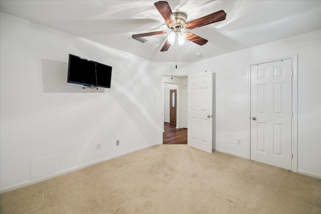 Photo - 9126 Bearcove Cir