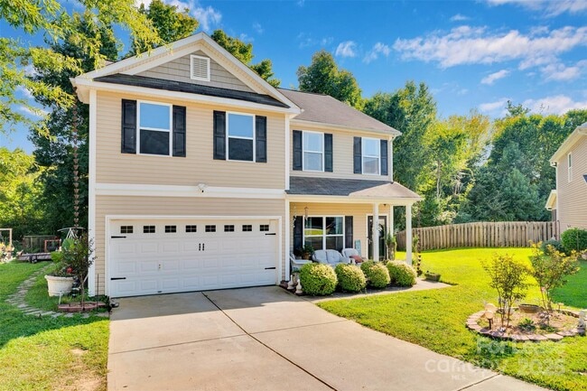 Photo - 600 Latimer Way