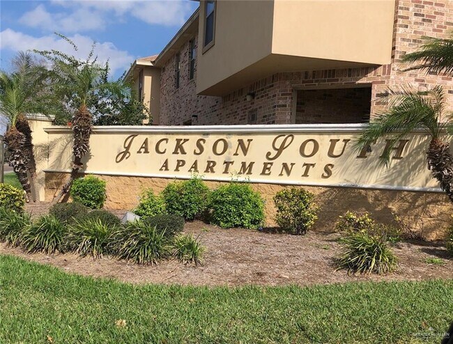 Photo - 27 South Dr Unidad 2