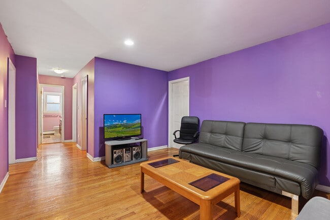 Photo - 2147 Ridge Ave