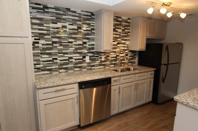 Photo - 6509 Berkman Dr Unit 102
