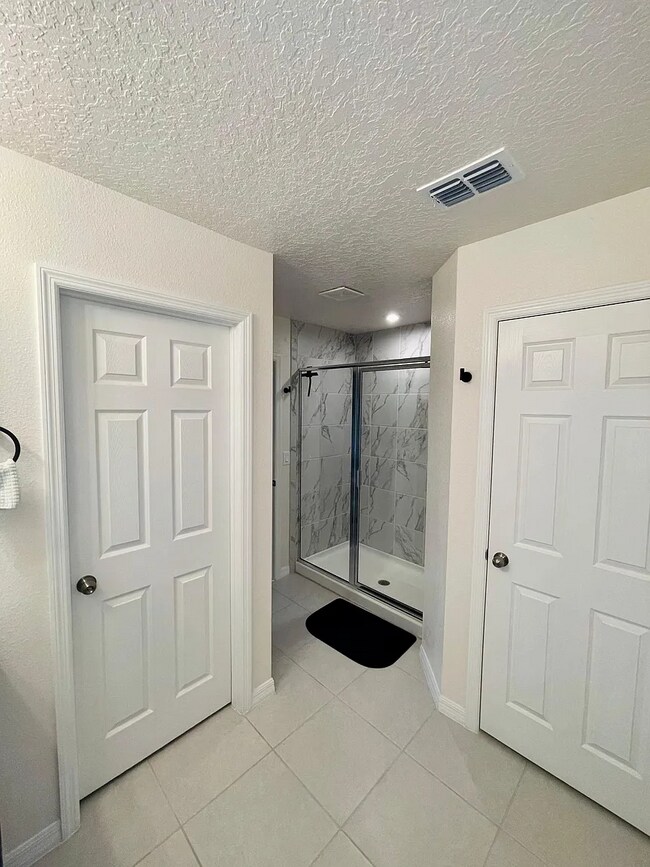 Photo - 1768 Fulfillment Dr