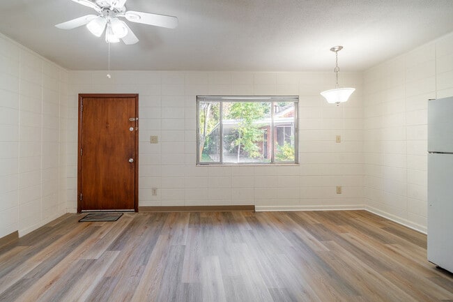 Photo - 1312#3 N. Adams St