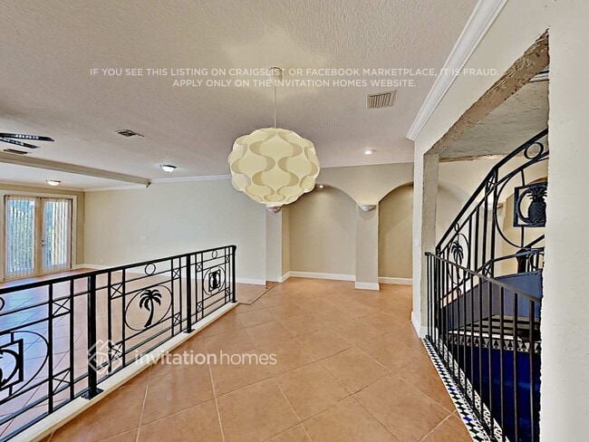 Photo - 1981 Canterbury Cir