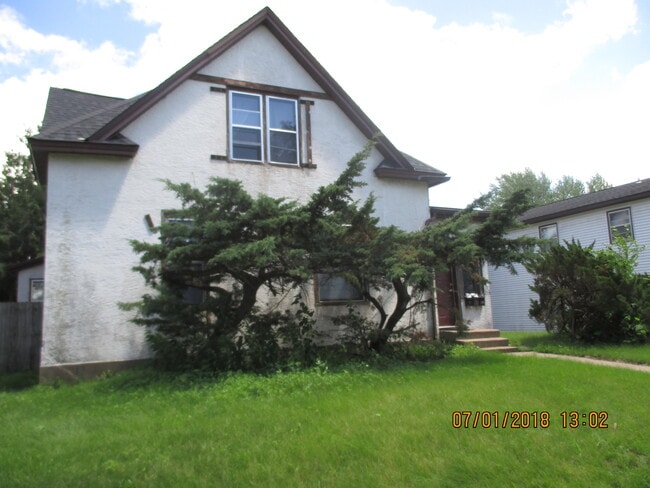 Building Photo - 512 9th St N Unit 512 Rental