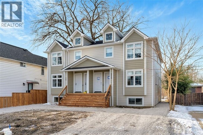 Photo - 515 Caron Ave Unité 2