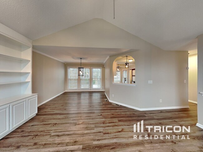 Photo - 703 Players Ct