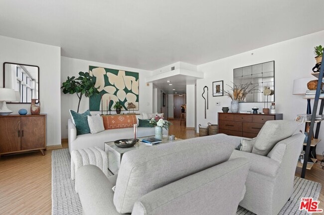 Photo - 13700 Marina Pointe Dr Unit 1423