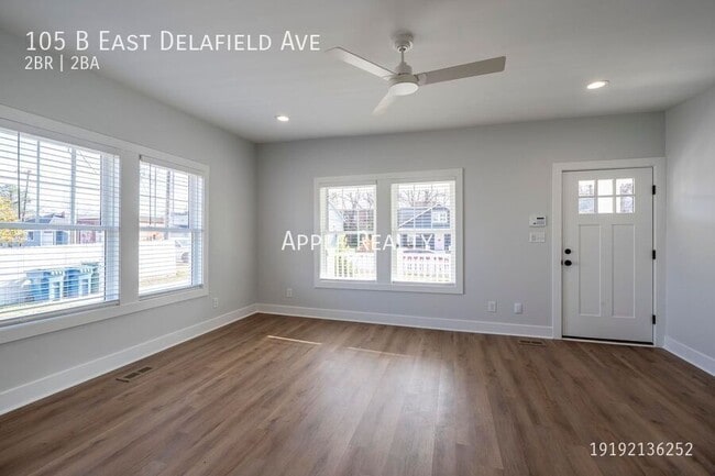 Photo - 105 E Delafield Ave