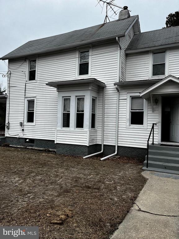 Building Photo - 131 N 2nd St