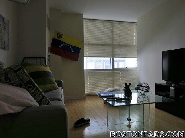 Photo - 40 Boylston St Unit 504