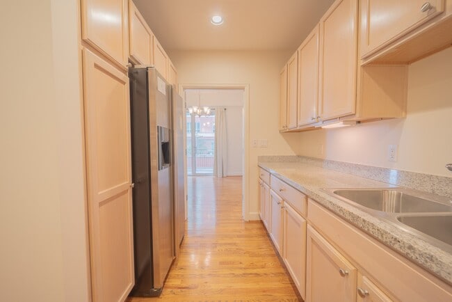 Photo - 2520 Robinhood St Unit 505