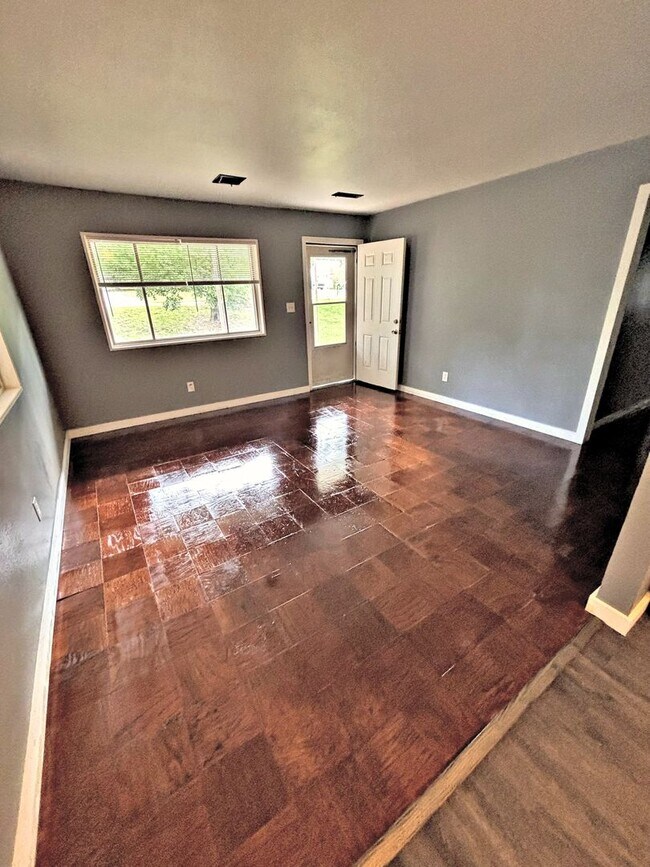 Photo - HOUSE FOR RENT - DECATUR