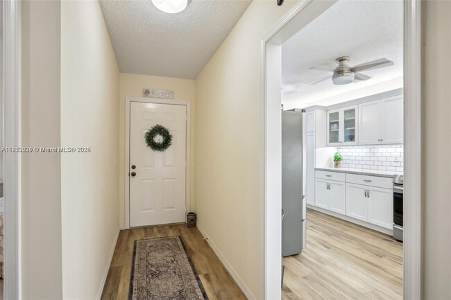 Building Photo - 1600 SE St Lucie Blvd Unit 110 Rental