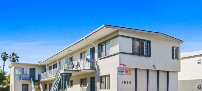 Building Photo - 1824 16th St in Santa Monica Rental