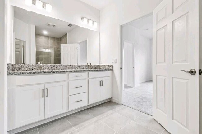 Photo - Brand New Villa 2bedroom with Office/Bed