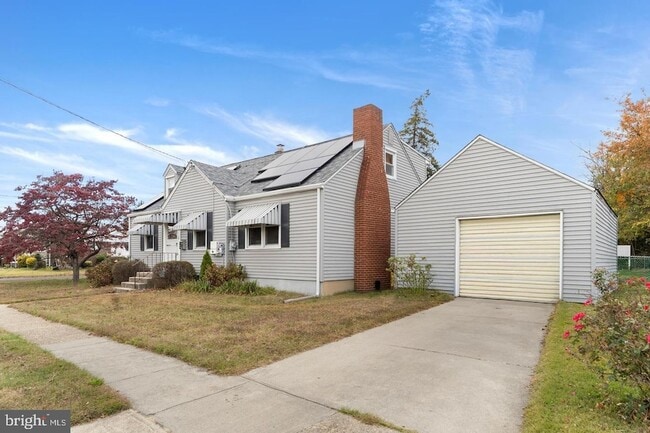 Photo - 6324 Roosevelt Ave