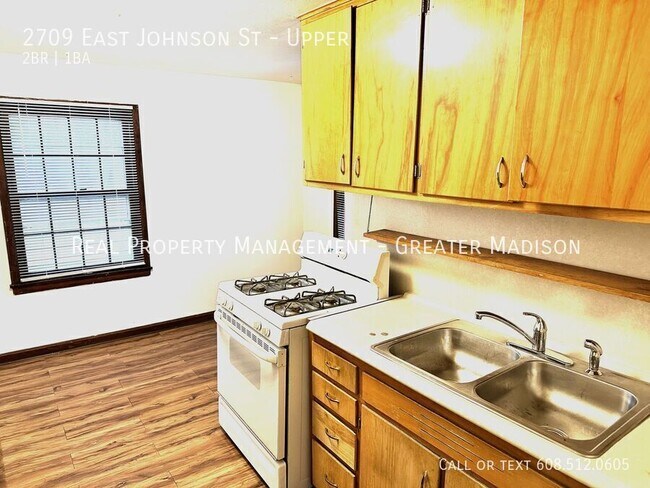 Photo - 2709 E Johnson St Unit Upper