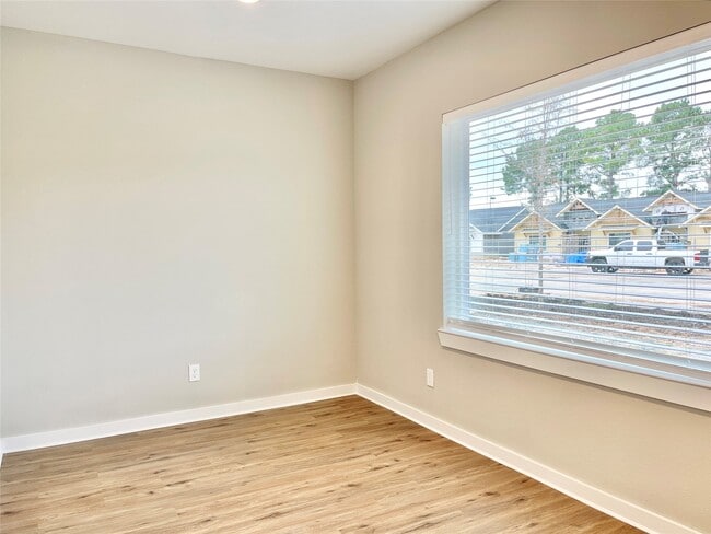 Photo - 10317 Lake Rd Unidad 4A