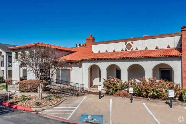 Leasing Office