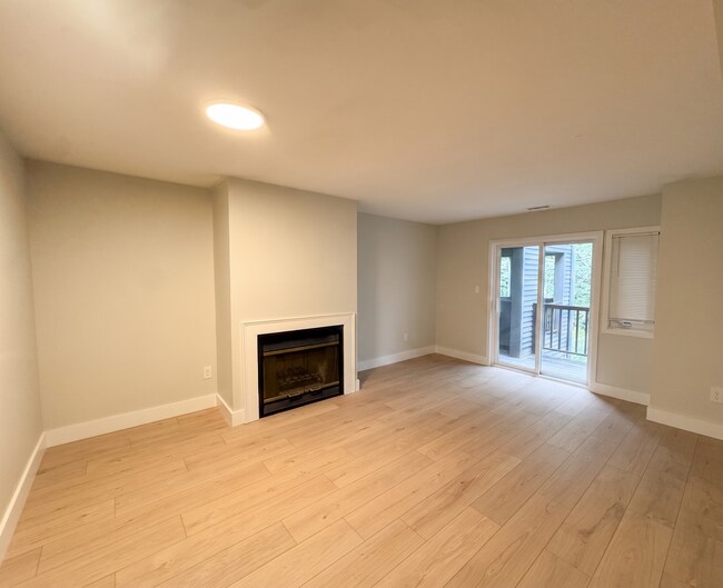 Photo - 1414 Whitney Ave