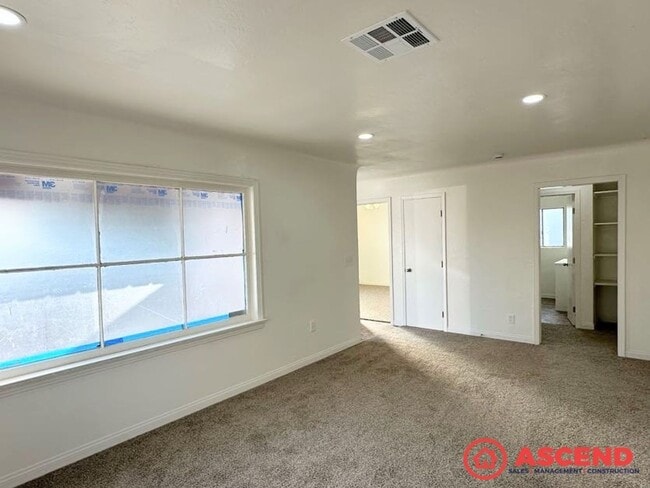 Photo - Cozy 2-bedroom, 1-bathroom home