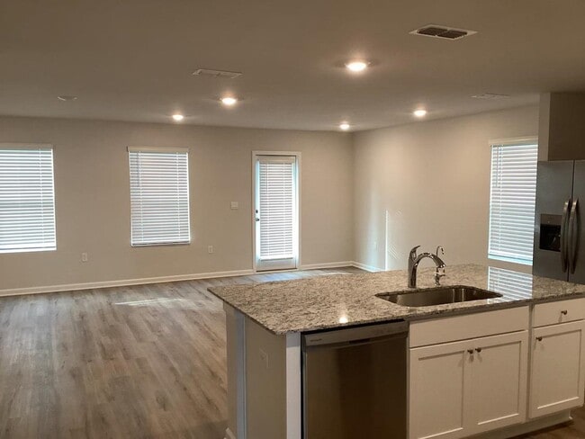 Photo - 4057 Brownstone Wy