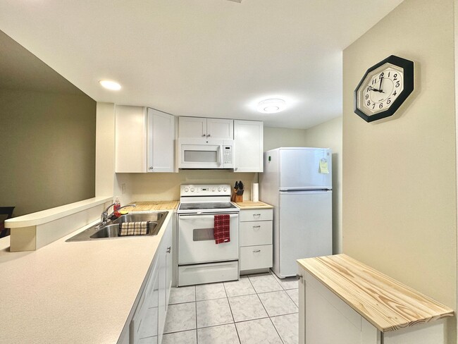 Photo - SW Kingsway Cir. #1503 Apartment Unit 1
