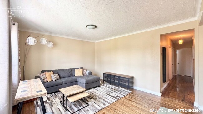 Photo - 133 Marchington Cir