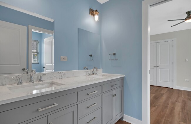 Photo - 877 Covey Lane