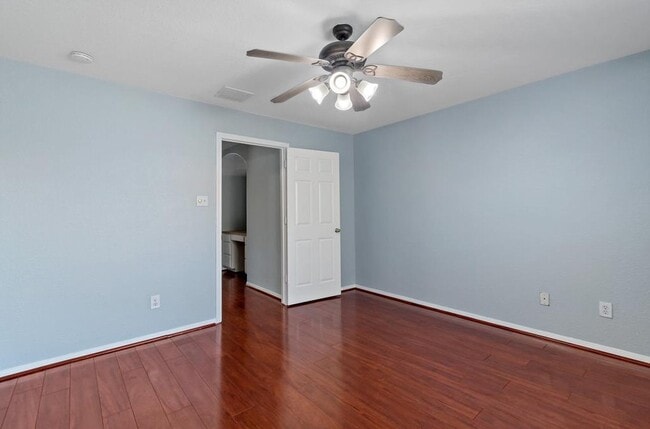 Photo - 2611 S Breeze Dr