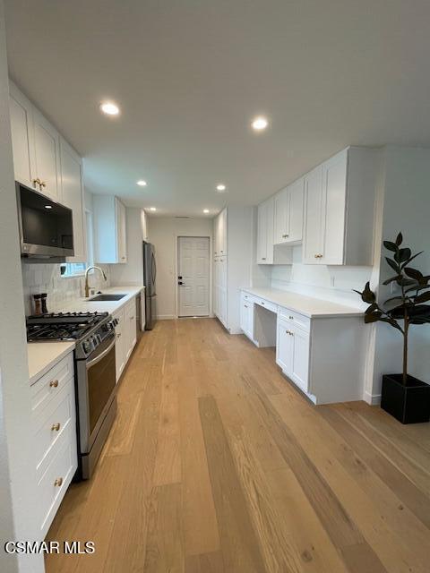 1157 Hudspeth Ave