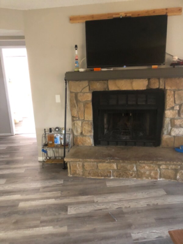 Photo - 457 S Memphis Way