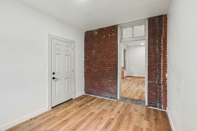 Photo - 4416 S Grand Blvd