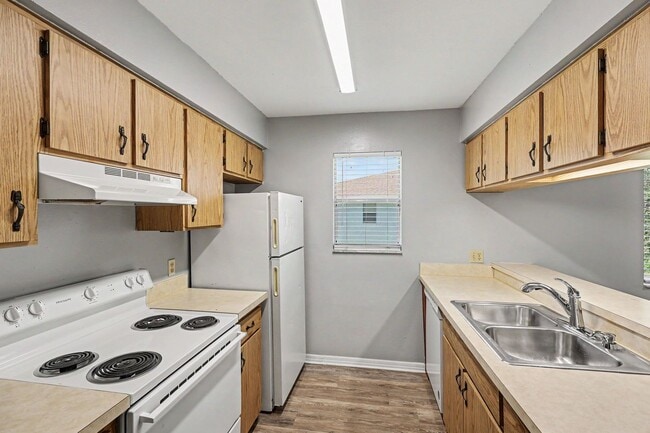 Photo - 2280-2286 Fox Hollow Dr. Unit 2286