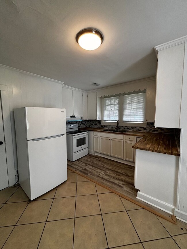 114 Calvary Dr