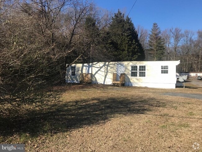 Building Photo - 1295 Hartly Rd Rental