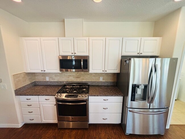 Photo - Beautiful move in ready, large 2/2 in Ocala Preserve - All ages